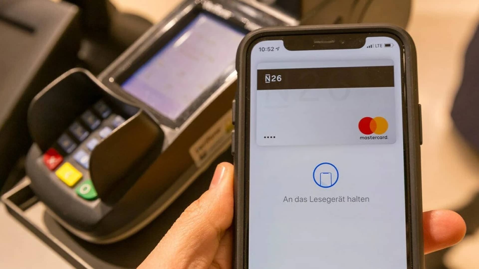 Anvendelsen og utfordringene med RFID-teknologi innen betalingsfeltet